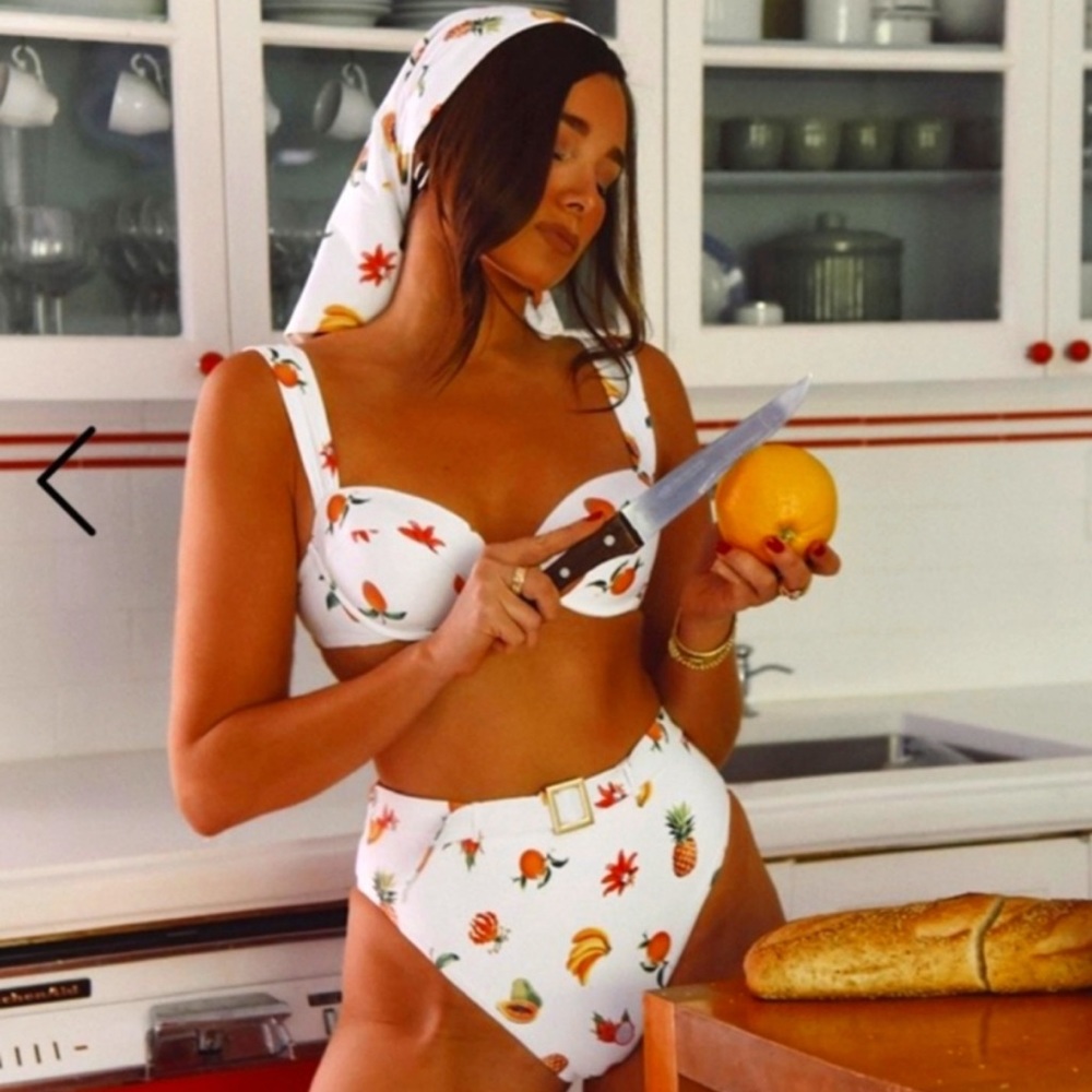 🍍 RARE WeWoreWhat Tropical Fruit Bikini set